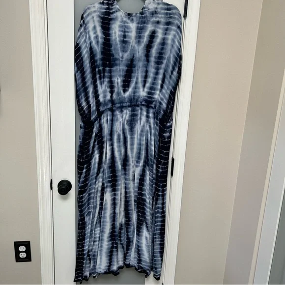 Torrid Blue Gauze Cover Up, 1X/2X Plus - Picture 9 of 15